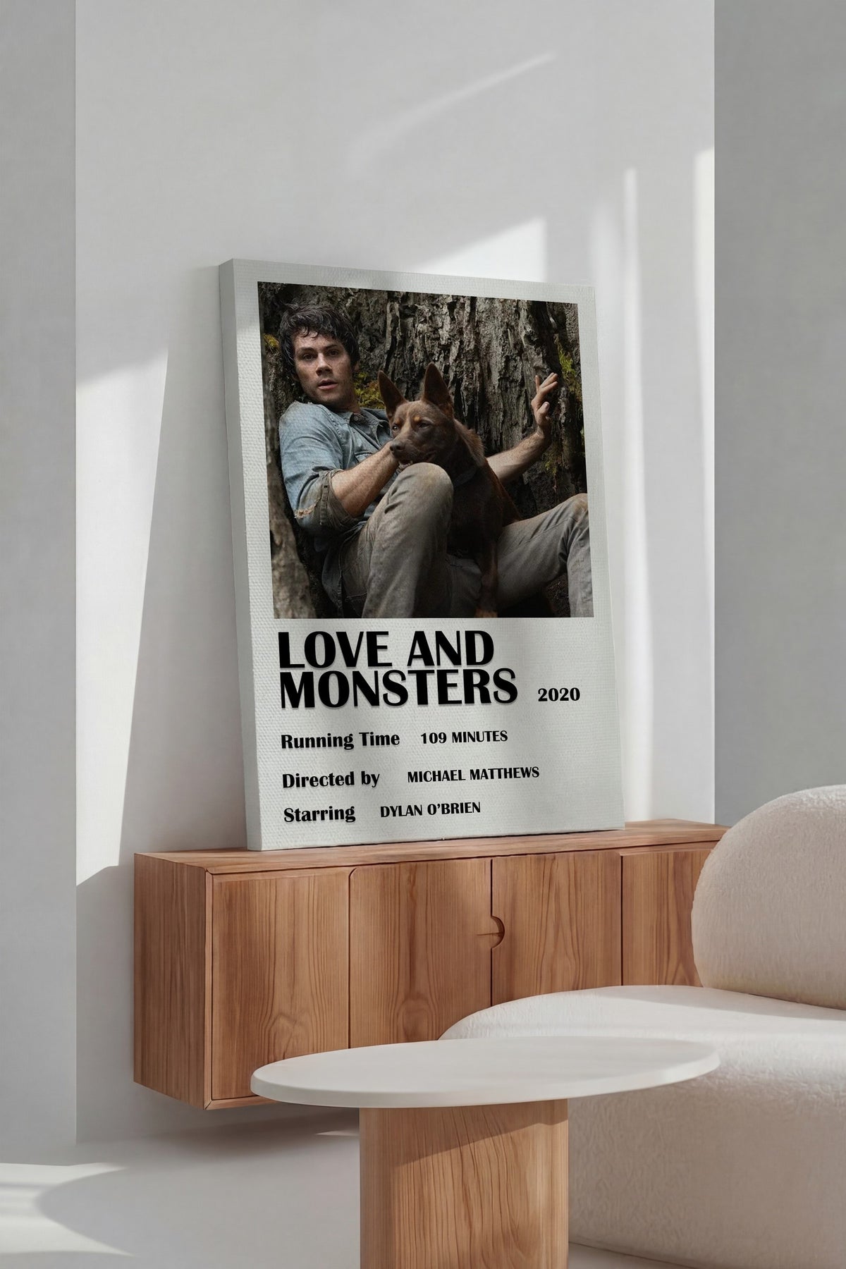 LOVE AND MONSTERS Film Kanvas Tablo
