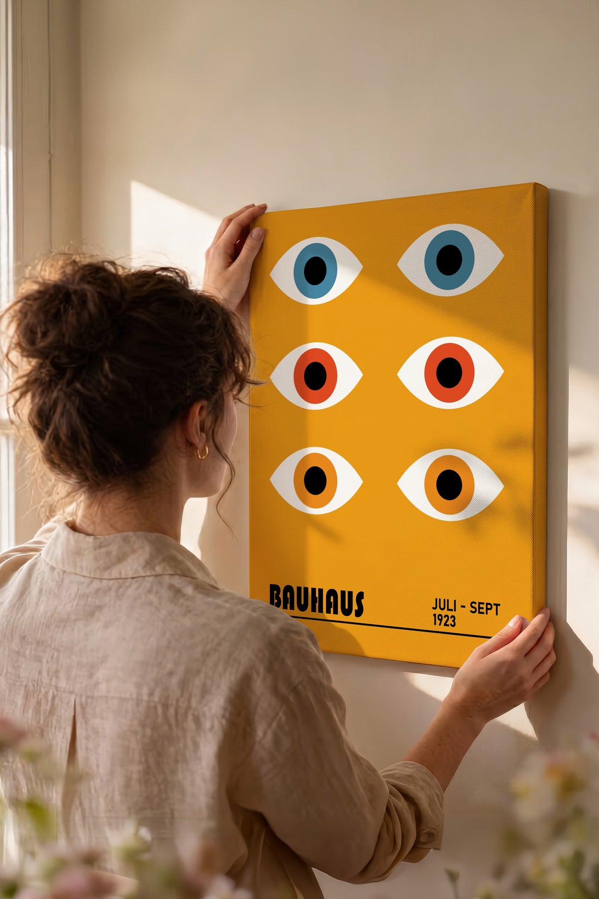 Sarı Duvar Bauhaus Kanvas Tablo