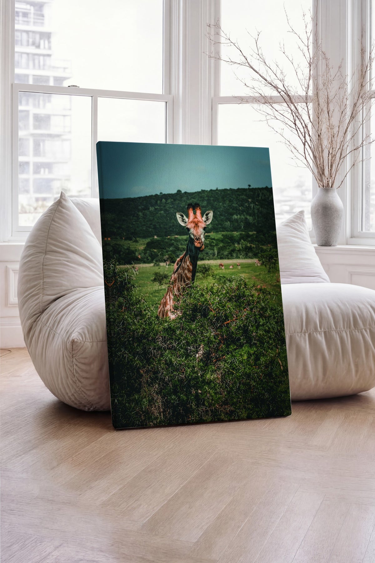 Farklı Tonlarda Doğada Zürafa Fotoğraf Kanvas Tablo