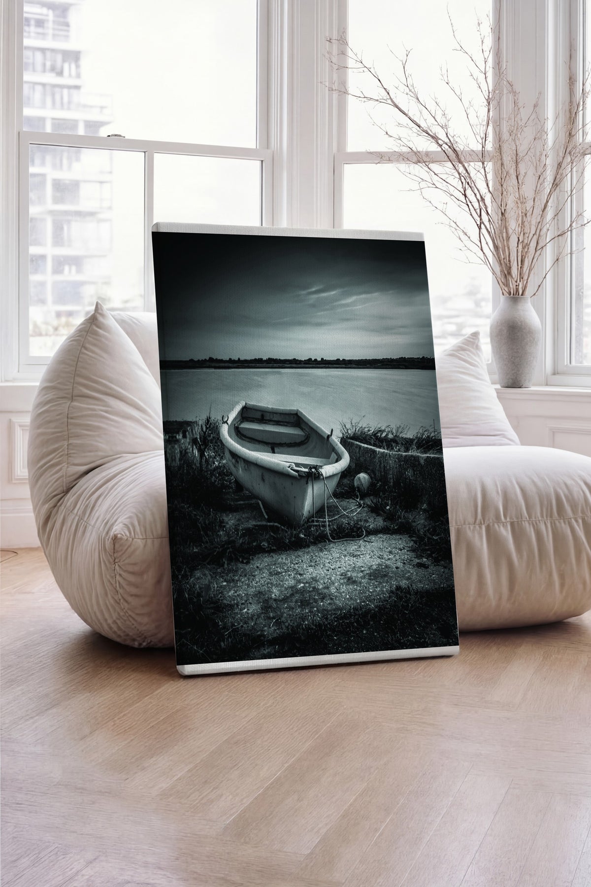 Kıyıda Terkedilmiş Tekne Fotoğraf Kanvas Tablo
