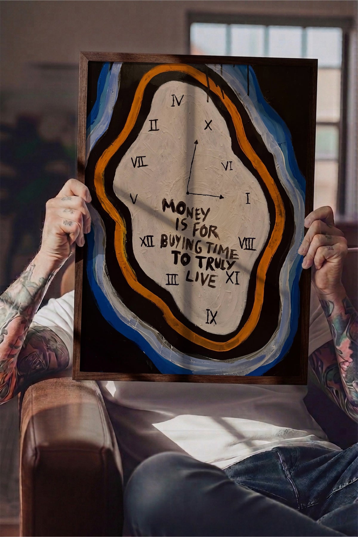Money is for buying time to truly live Poster – Kahverengi Çerçeveli Tablo