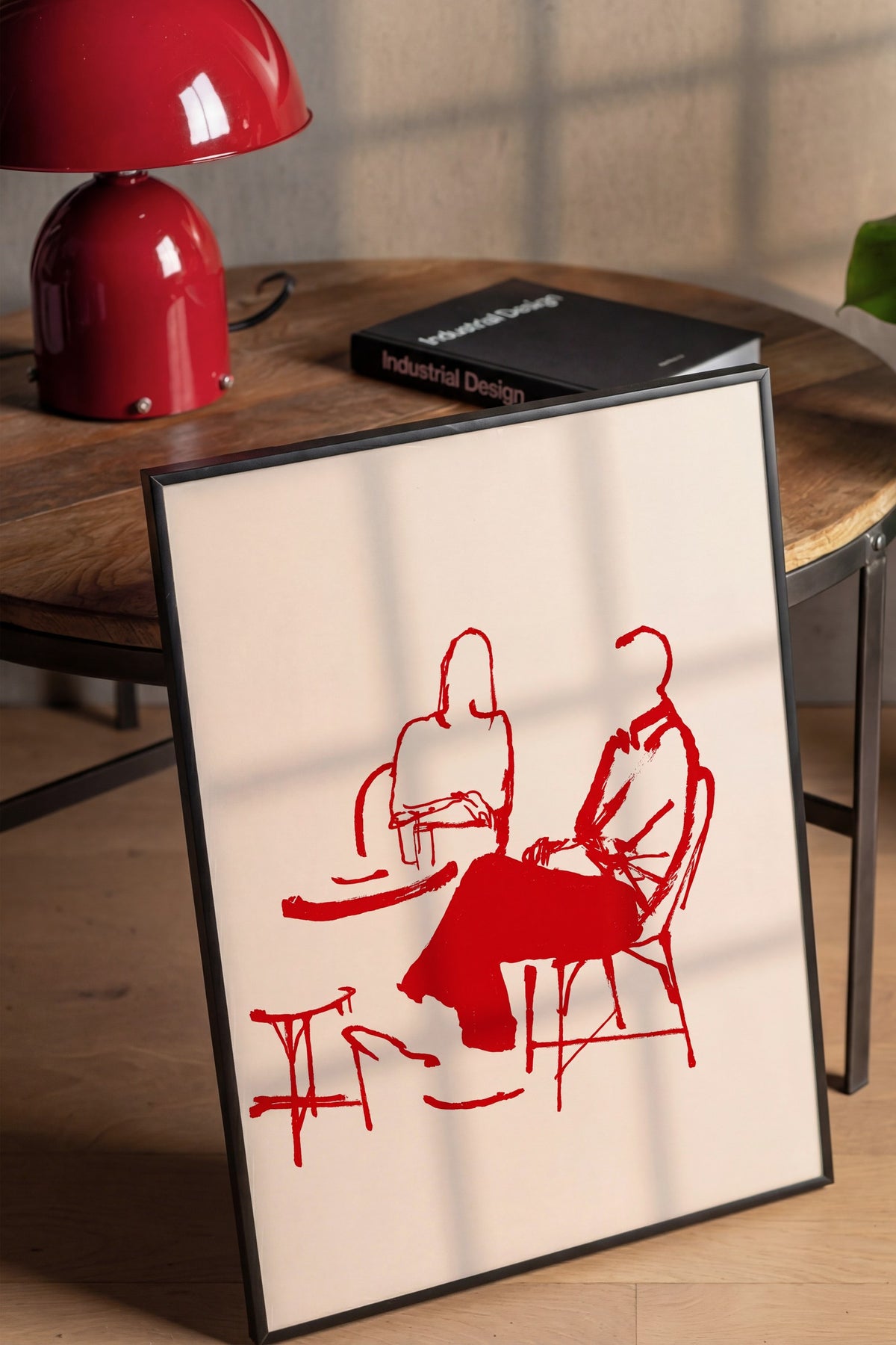 Kırmızı Çizgilerle Oturan Figürler Poster – Siyah Çerçeveli Tablo