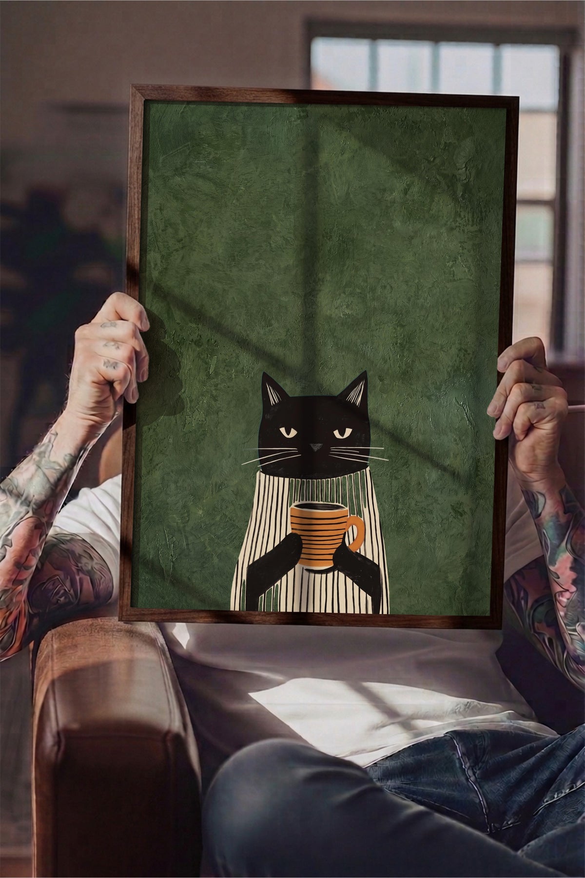 Kahve Tutan Kedi Poster – Kahverengi Çerçeveli Tablo