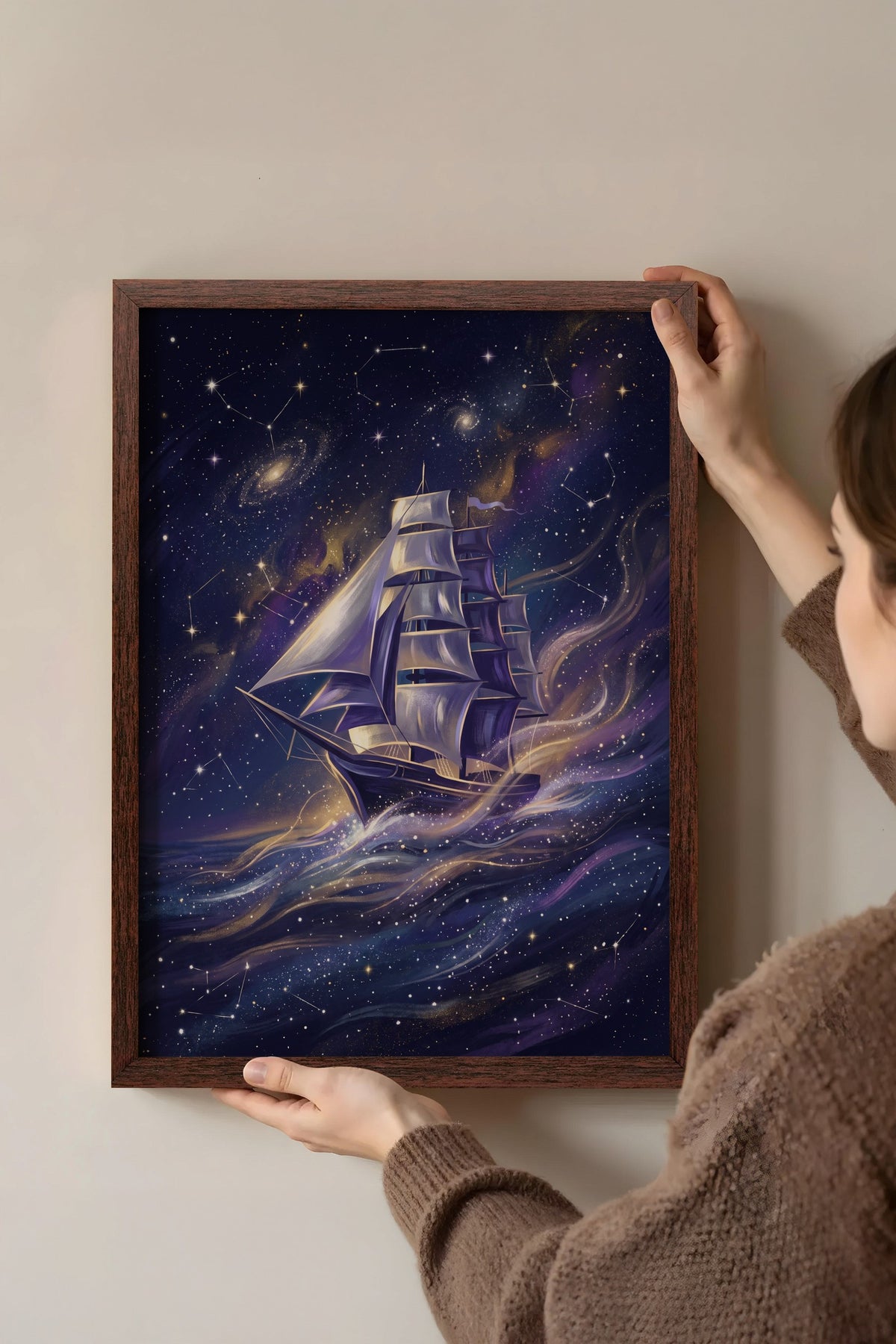 Uzayda Yelkenli Gemi Poster – Kahverengi Çerçeveli Tablo