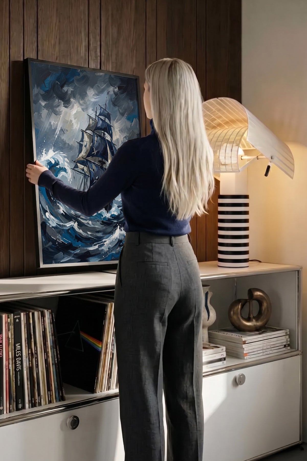 Fırtınalı Deniz ve Yelkenli Poster – Siyah Çerçeveli Tablo