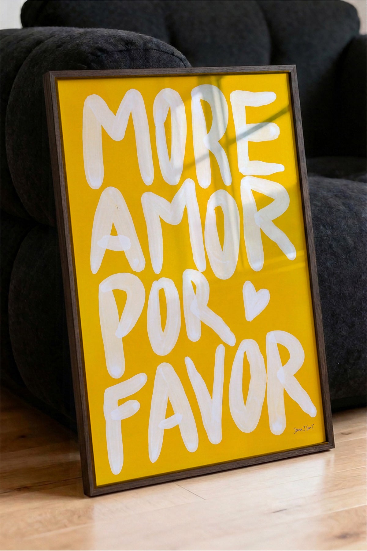 MORE AMOR POR FAVOR Poster – Kahverengi Çerçeveli Tablo