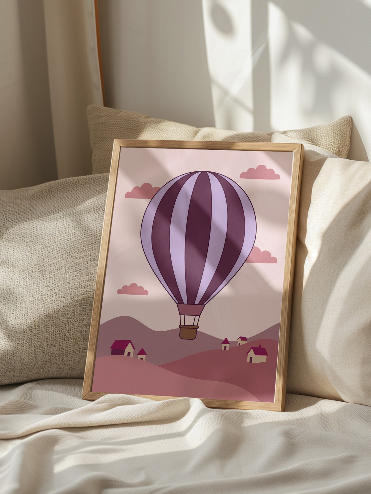 Sıcak Hava Balonlu Manzara Poster – Ahşap Çerçeveli Tablo