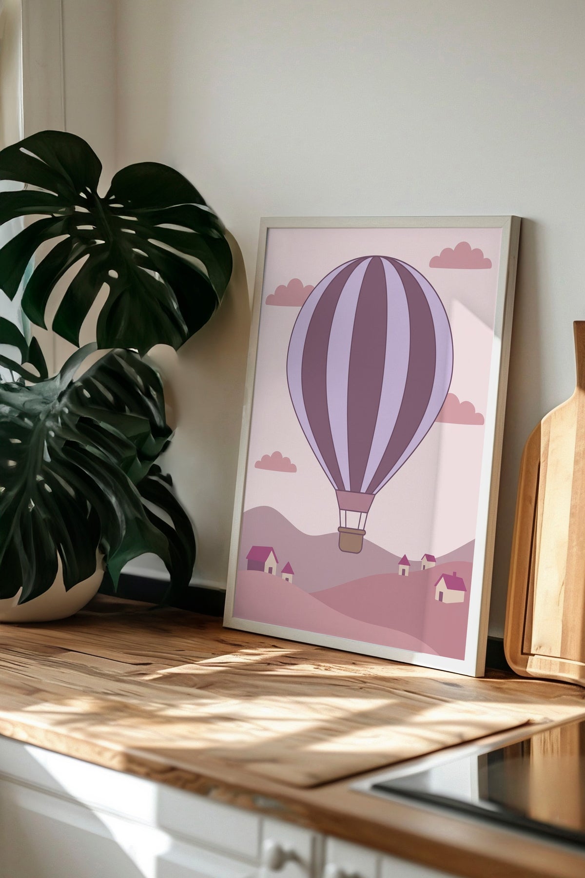 Sıcak Hava Balonlu Manzara Poster – Beyaz Çerçeveli Tablo