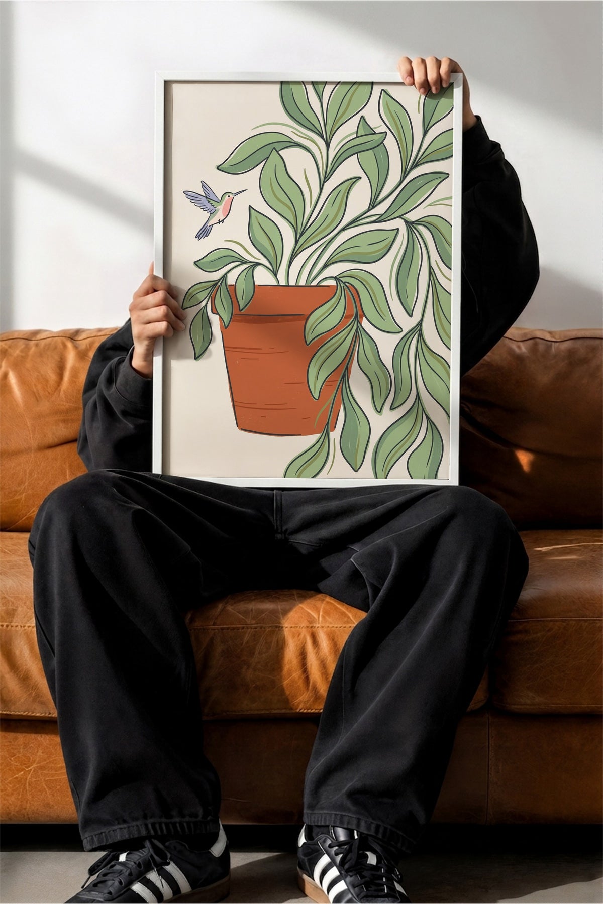Saksıdaki Bitki ve Sinek Kuşu Poster – Beyaz Çerçeveli Tablo
