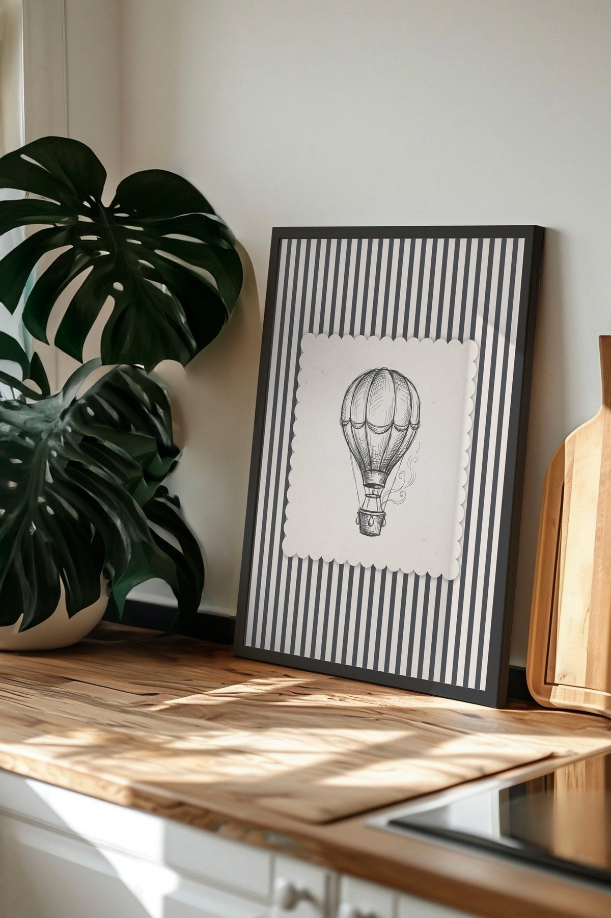 Zebra Desenli Balon İllüstrasyonu Poster – Siyah Çerçeveli Tablo