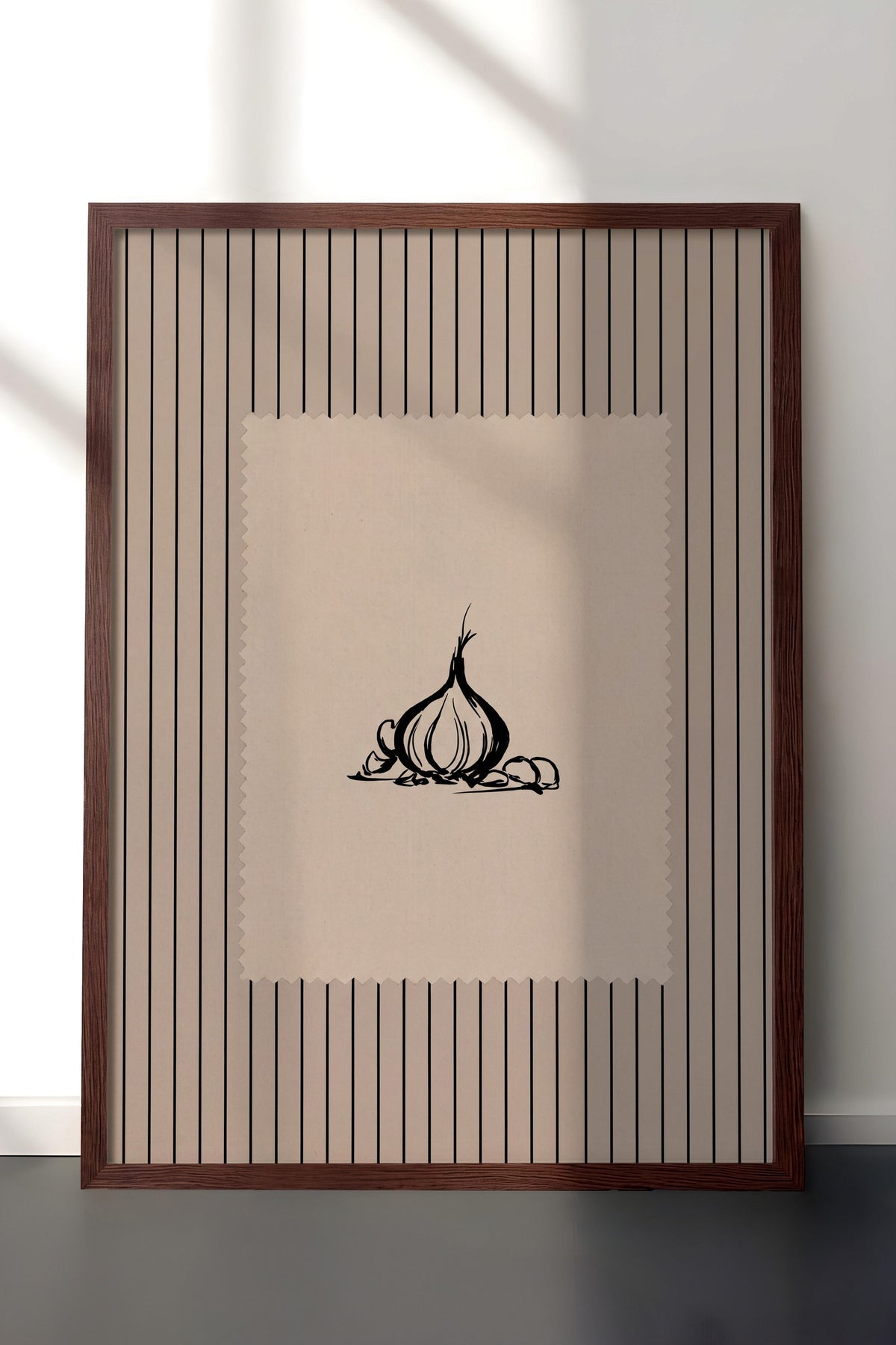 Soyut Sarımsak Tasarımı Poster – Kahverengi Çerçeveli Tablo