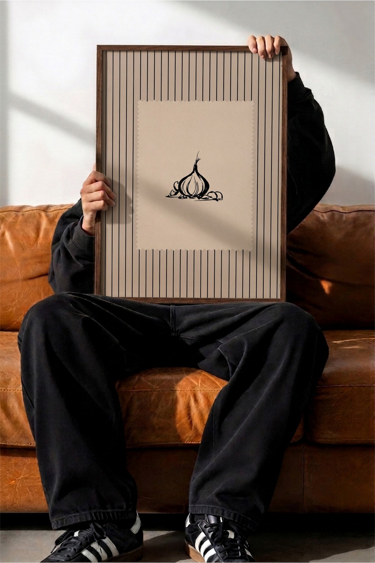 Soyut Sarımsak Tasarımı Poster – Kahverengi Çerçeveli Tablo
