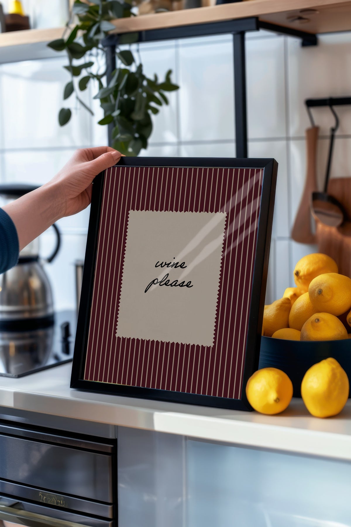 wine please Poster – Siyah Çerçeveli Tablo