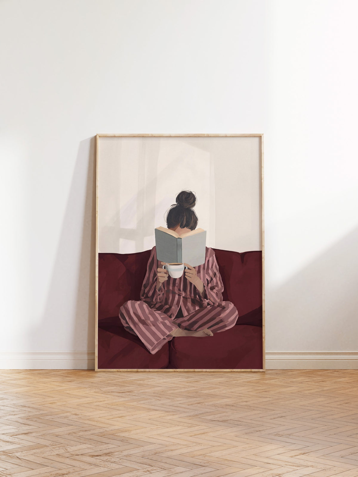 Pijamalı Sessiz Okuma Anı Poster – Ahşap Çerçeveli Tablo