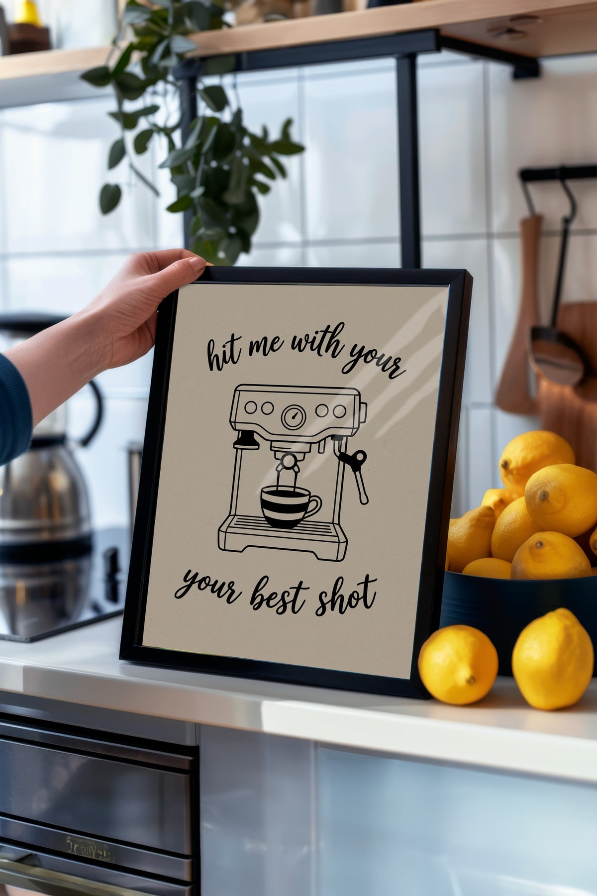 hit me with your your best shot Poster – Siyah Çerçeveli Tablo