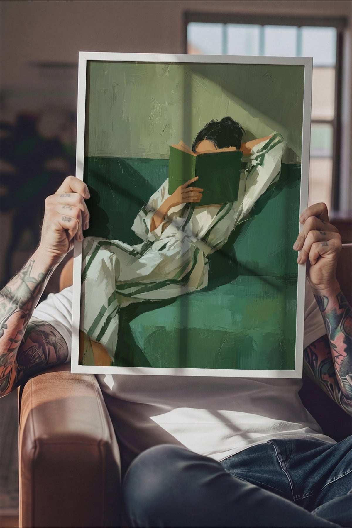 Okuyan Kadın Figürü Poster – Beyaz Çerçeveli Tablo