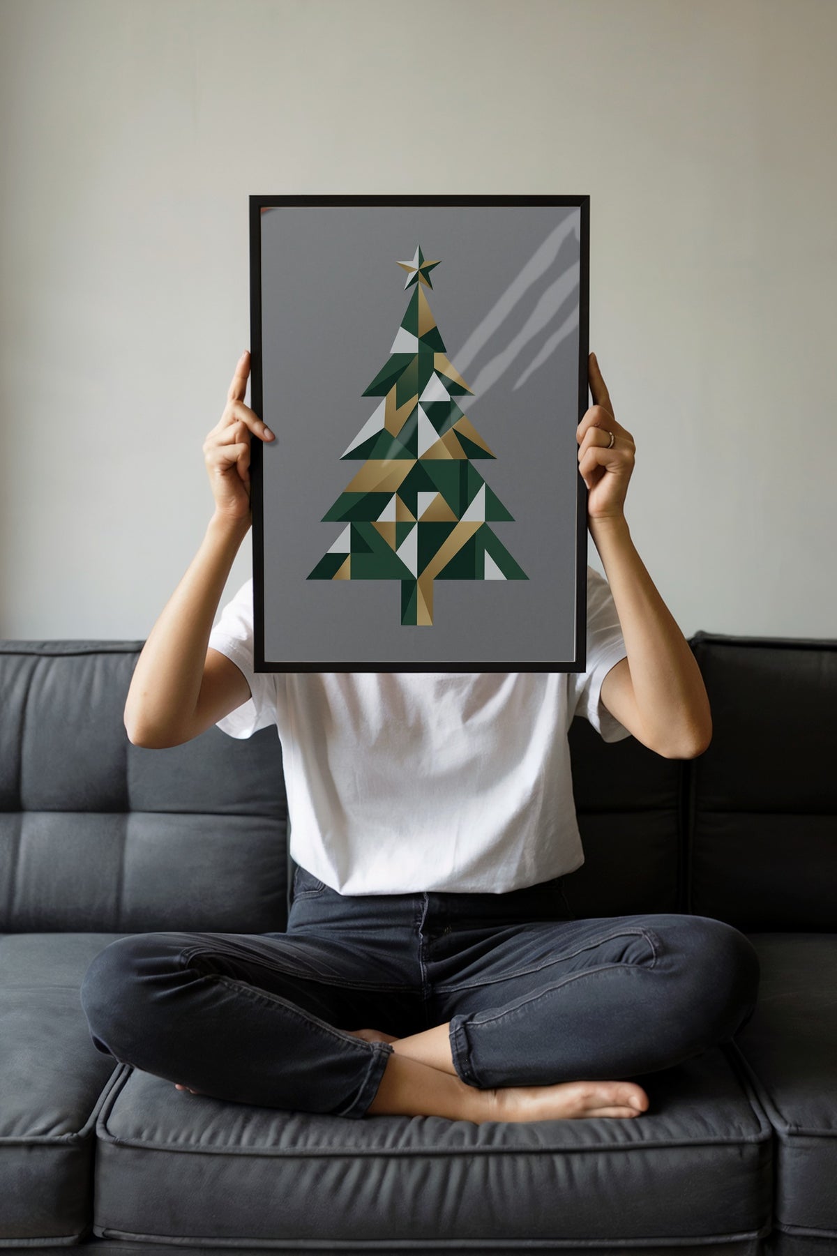 Geometrik Yılbaşı Ağacı Poster – Siyah Çerçeveli Tablo