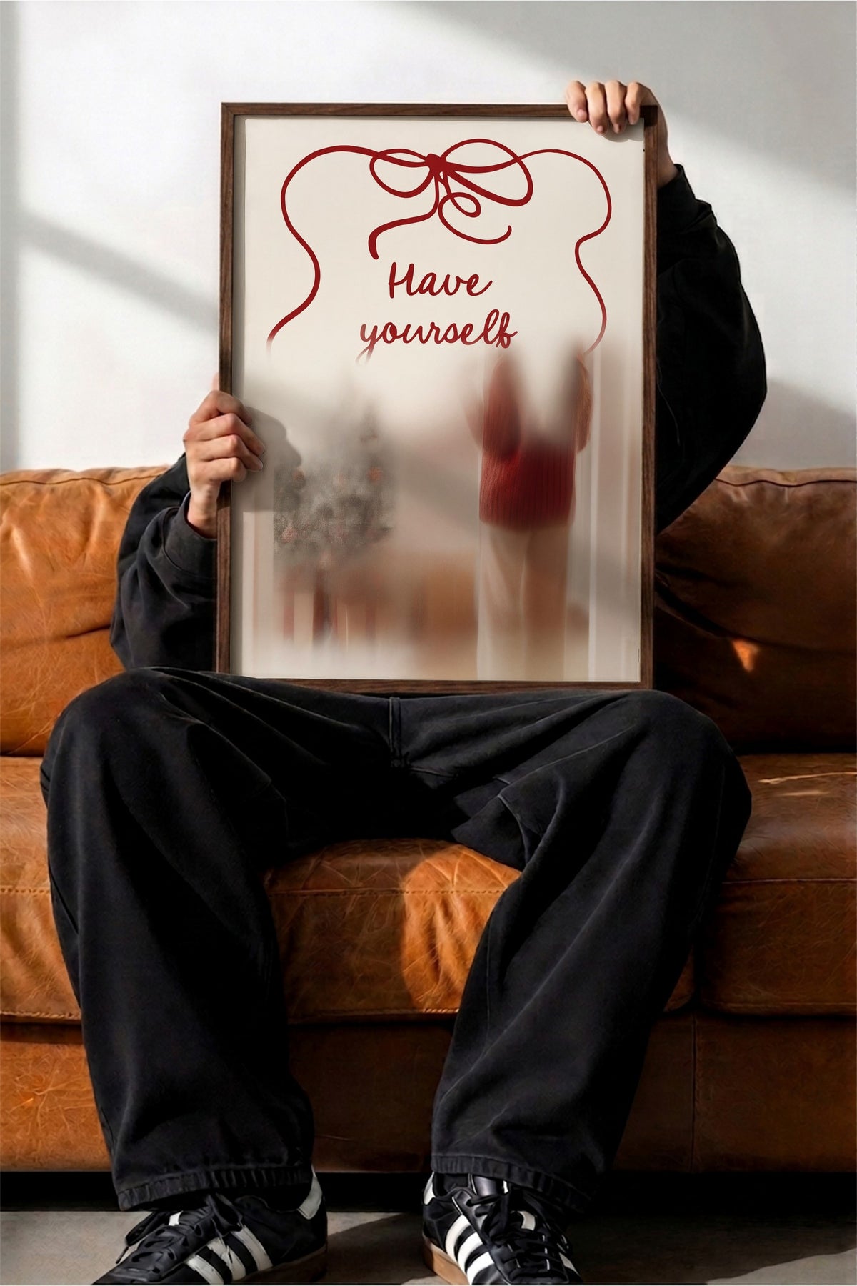 Have yourself Poster – Kahverengi Çerçeveli Tablo