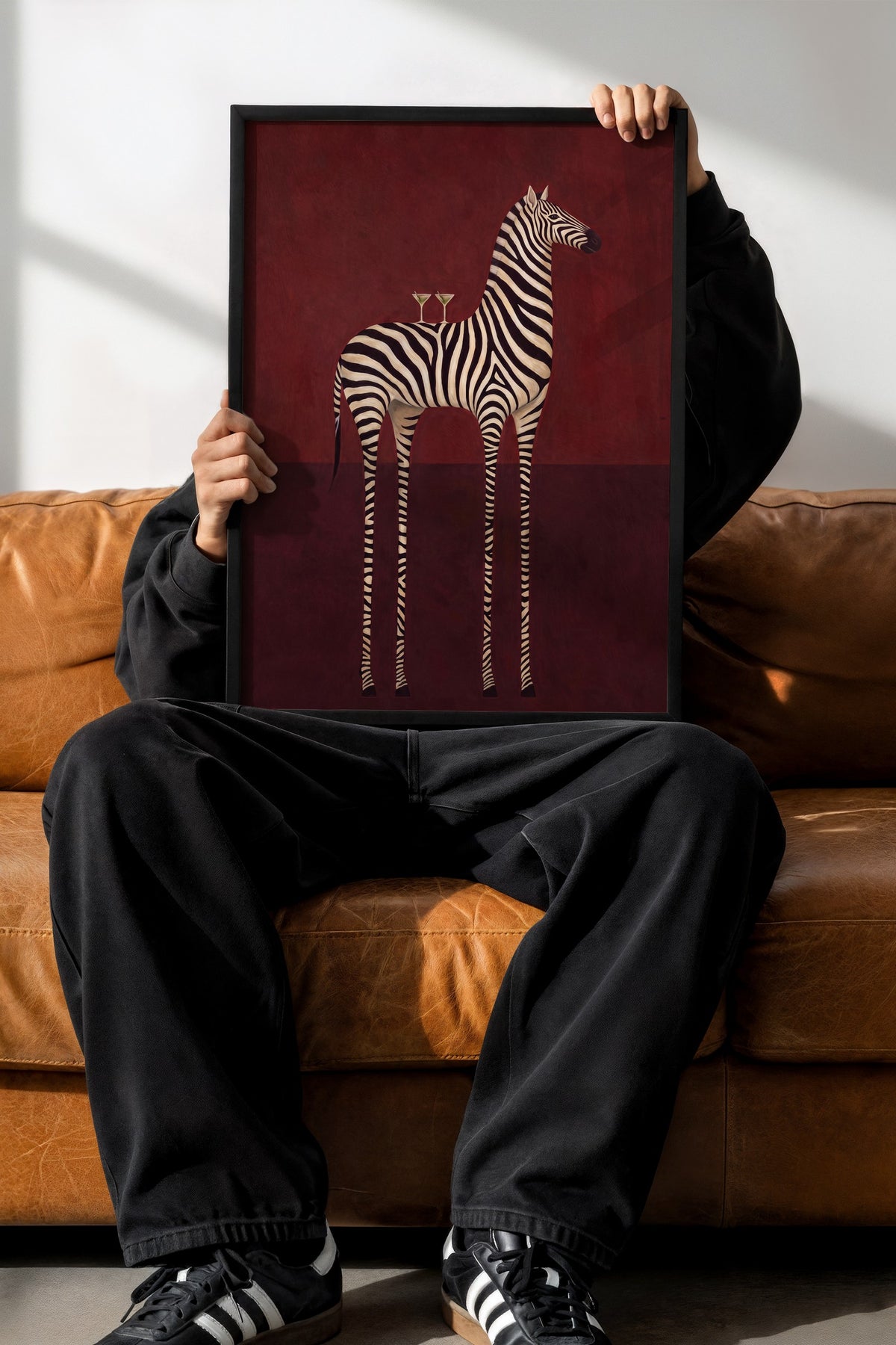 Garip Zebra Yorumu Poster – Siyah Çerçeveli Tablo