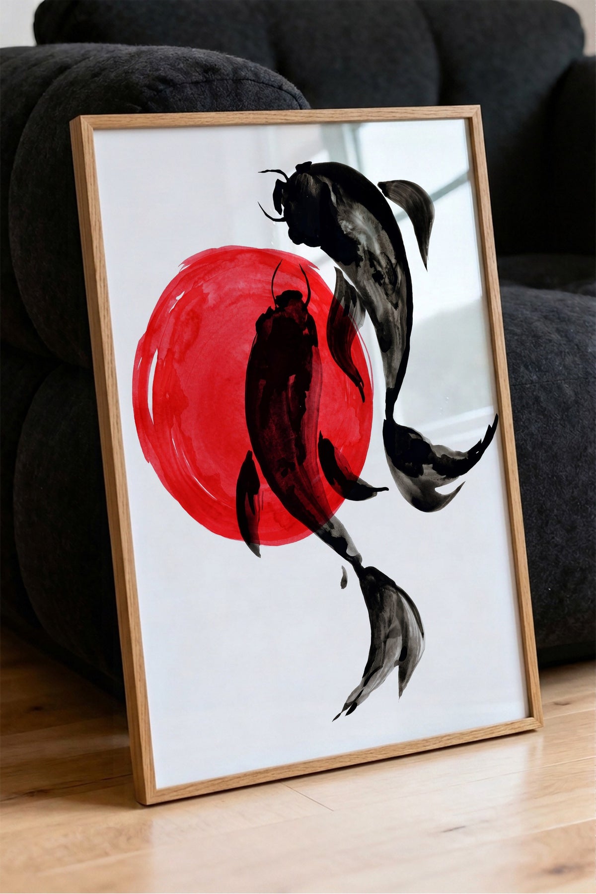 Koi Balıkları ve Kırmızı Güneş Poster – Ahşap Çerçeveli Tablo