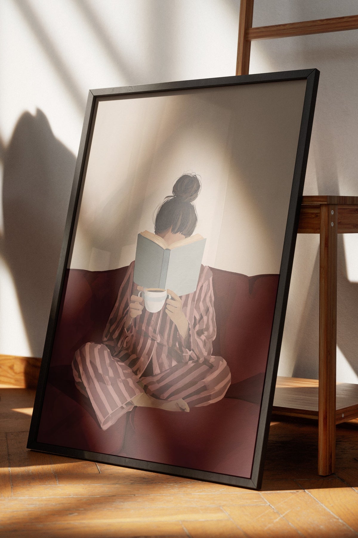 Kitap Okuyan Kız Poster – Siyah Çerçeveli Tablo
