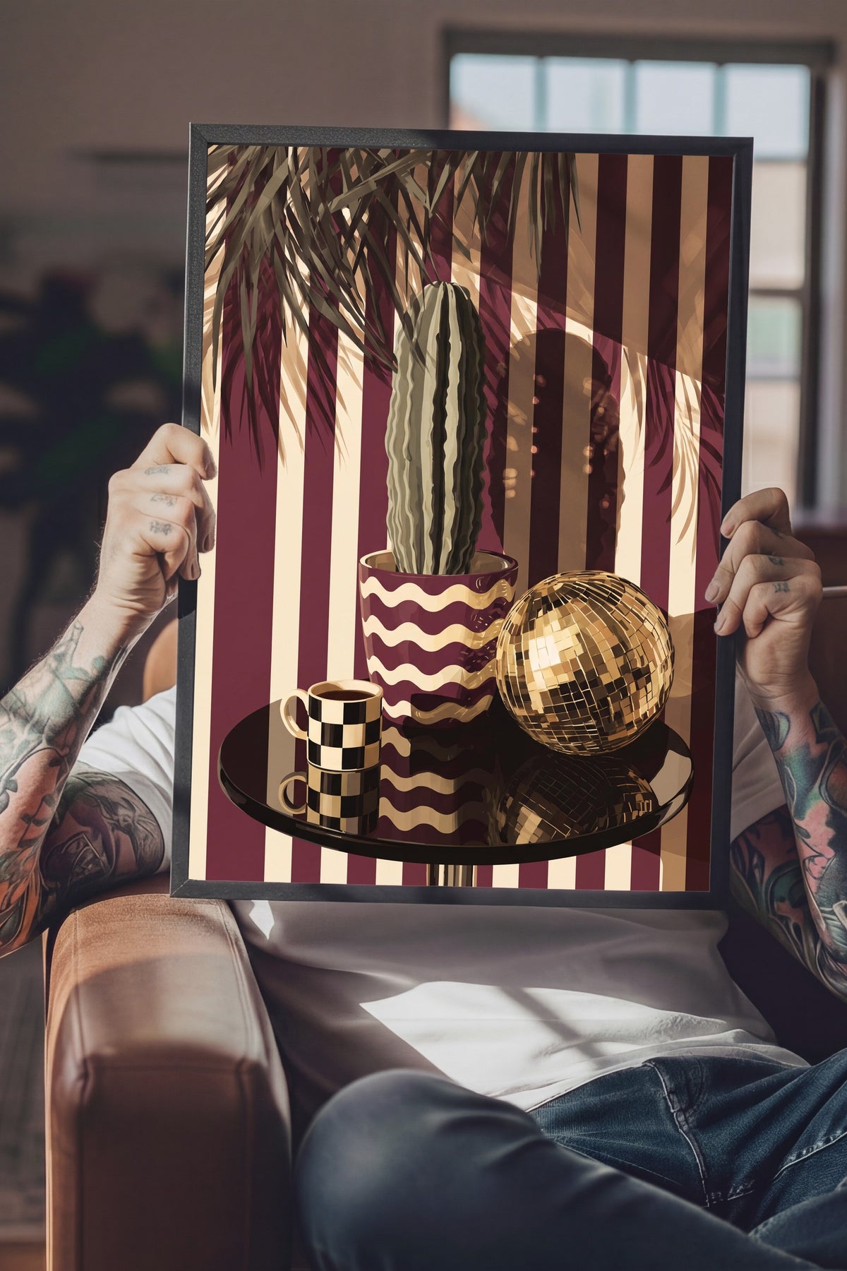 Retro Kaktüs ve Disko Küresi Poster – Siyah Çerçeveli Tablo