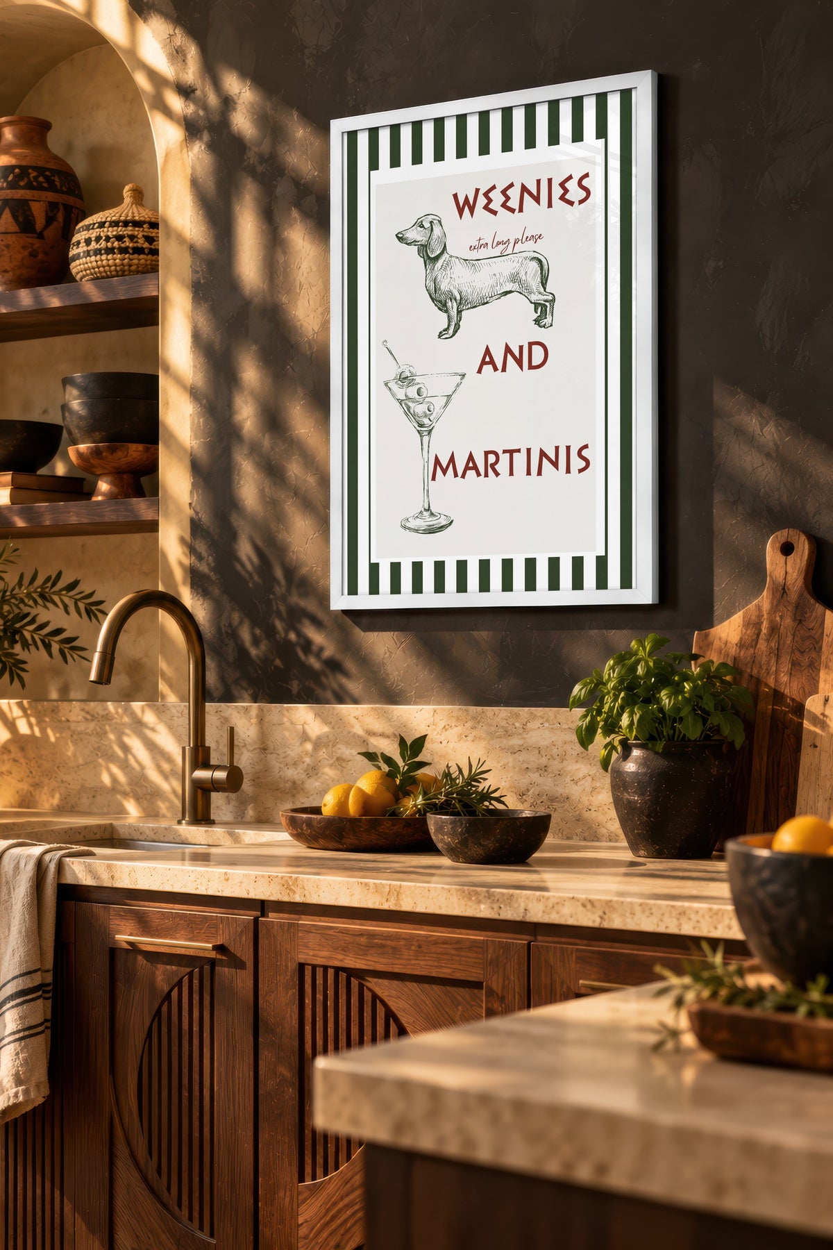 WEENIES AND MARTINIS Poster – Beyaz Çerçeveli Tablo