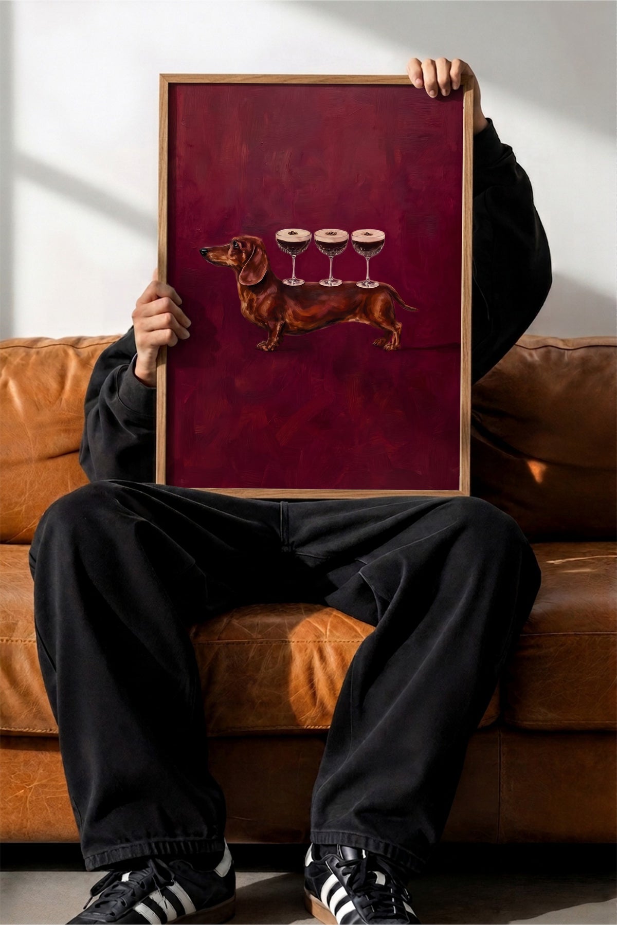 Köpek Üzerinde Bardaklar Poster – Ahşap Çerçeveli Tablo