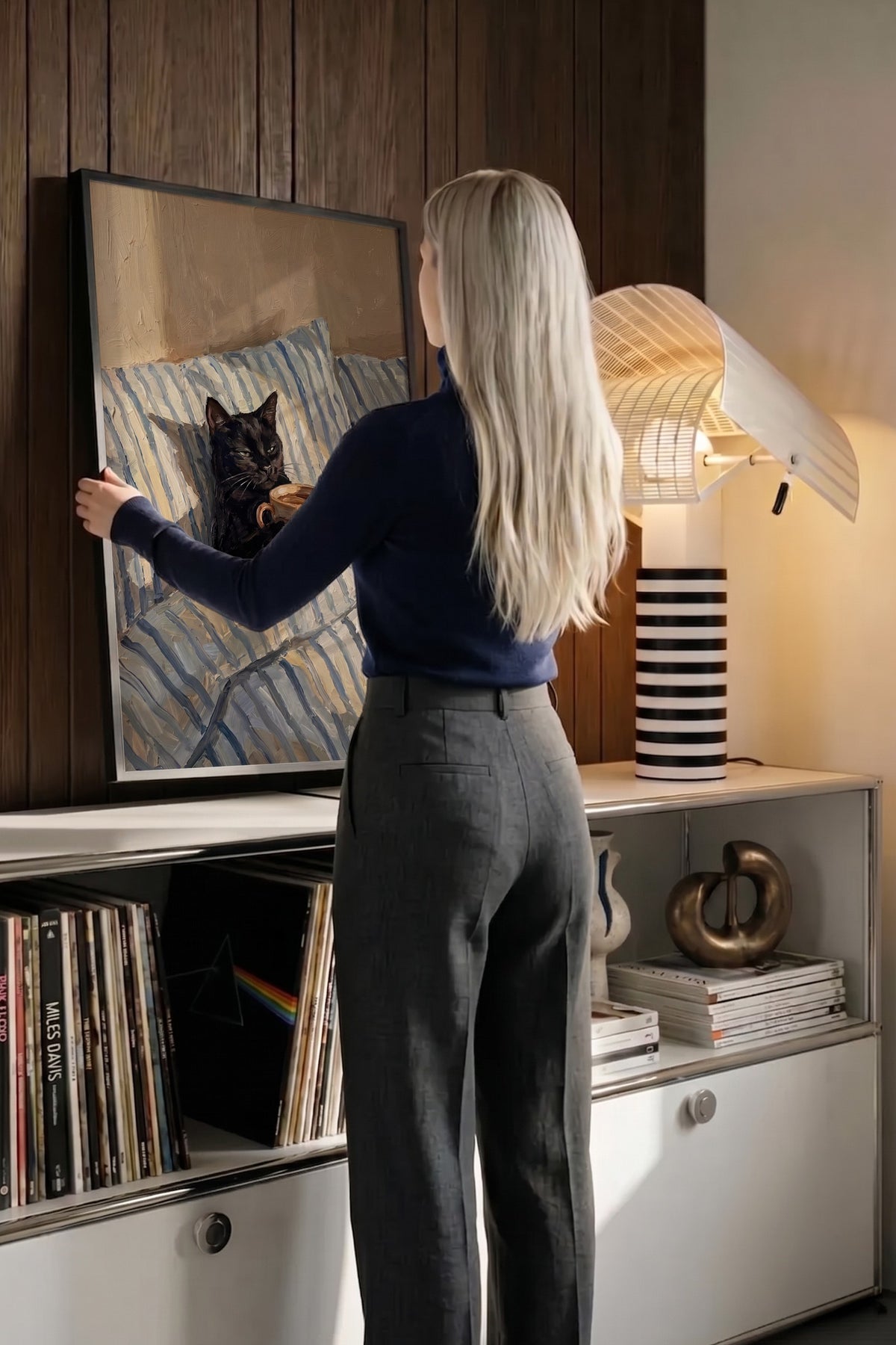 Kahve İçen Kedi Poster – Siyah Çerçeveli Tablo