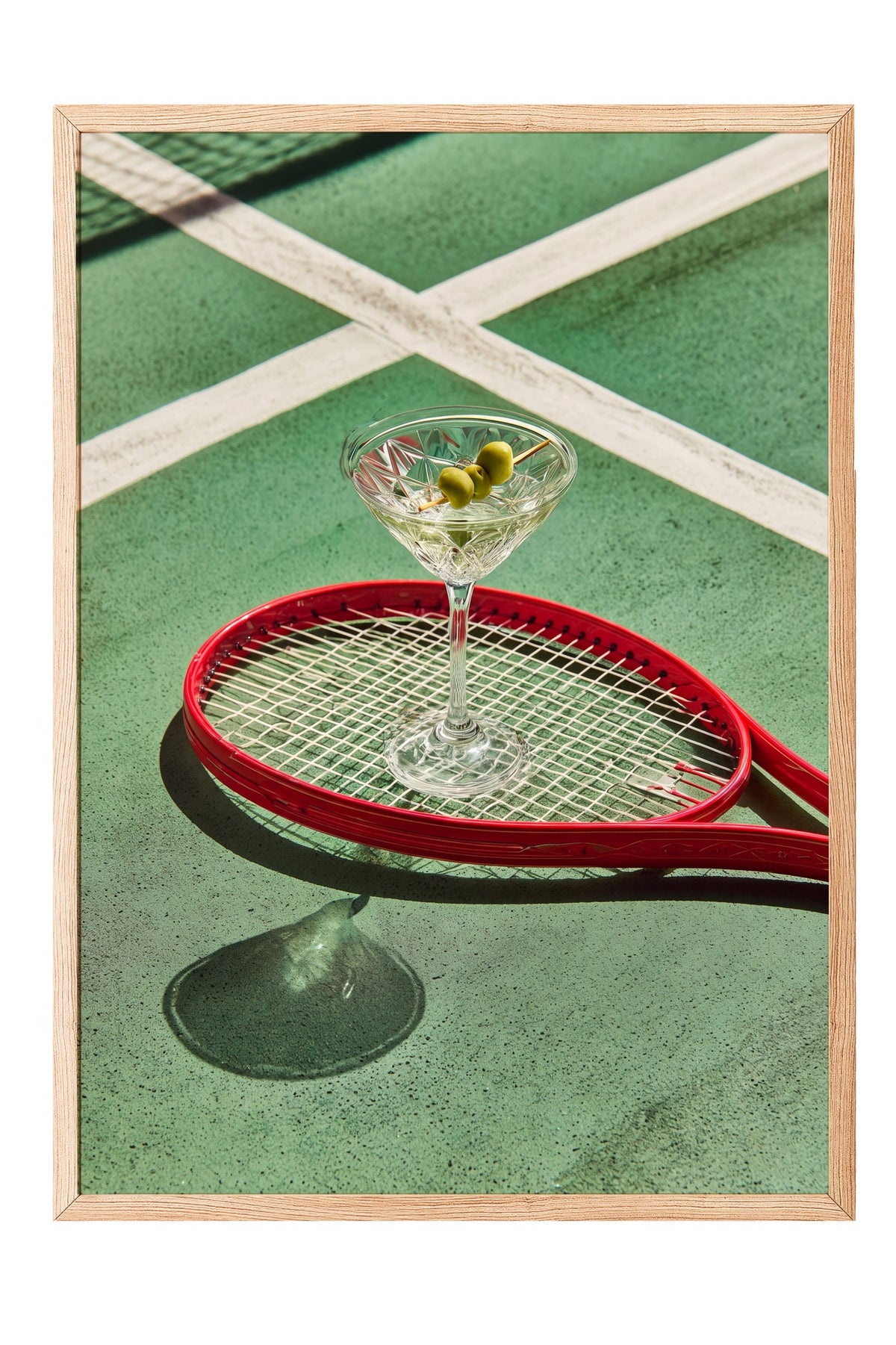 Tenis Kortunda Kokteyl Poster – Ahşap Çerçeveli Tablo