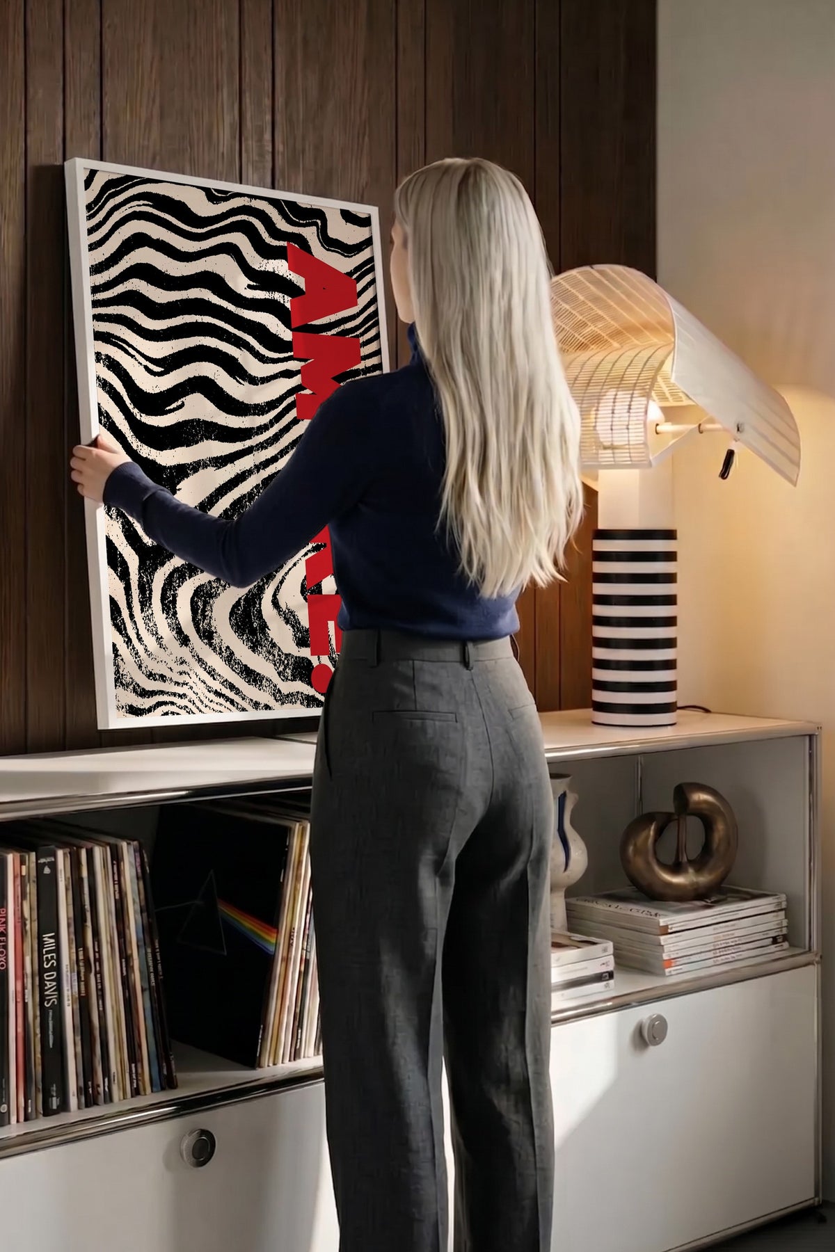 AMORE. Poster – Beyaz Çerçeveli Tablo