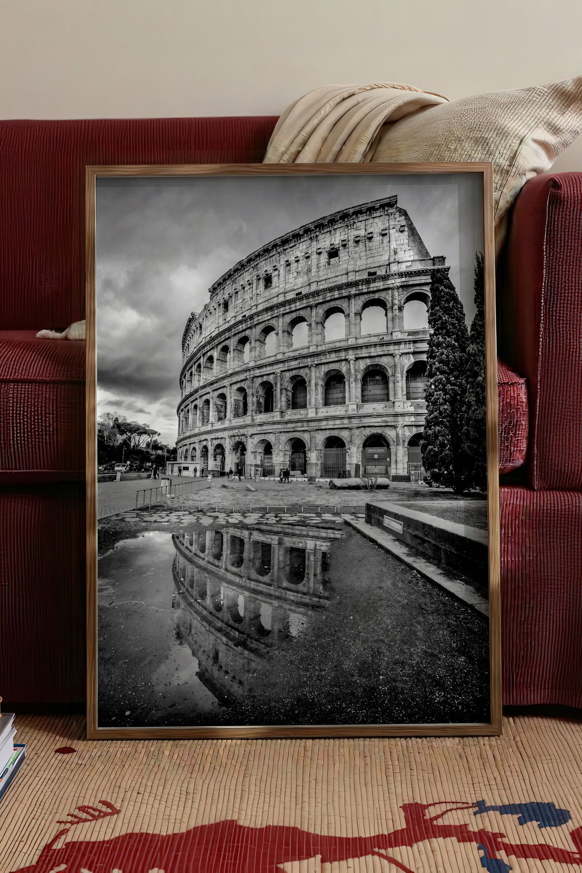 Roma Kolezyumu Yansıması Poster – Kahverengi Çerçeveli Tablo