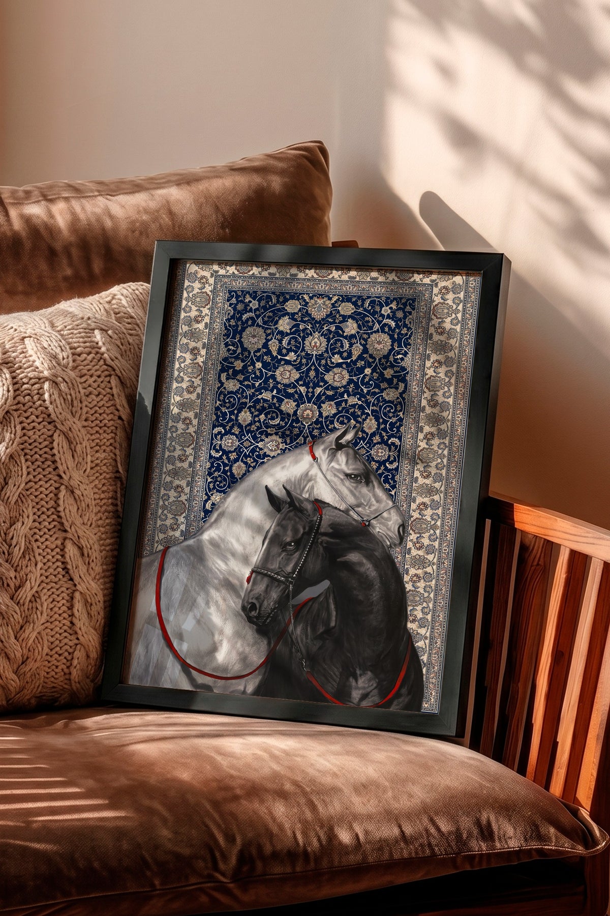 İki At ve Halı Deseni Poster – Siyah Çerçeveli Tablo