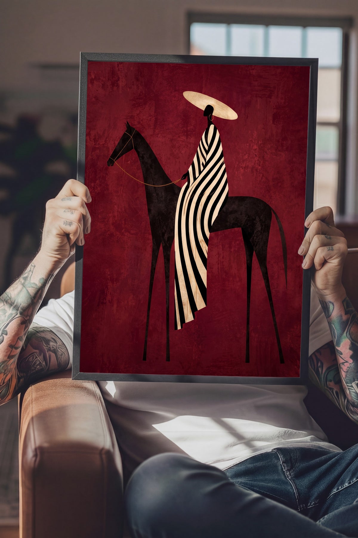 Çizgili Pelerinli Atlı Figür Poster – Siyah Çerçeveli Tablo