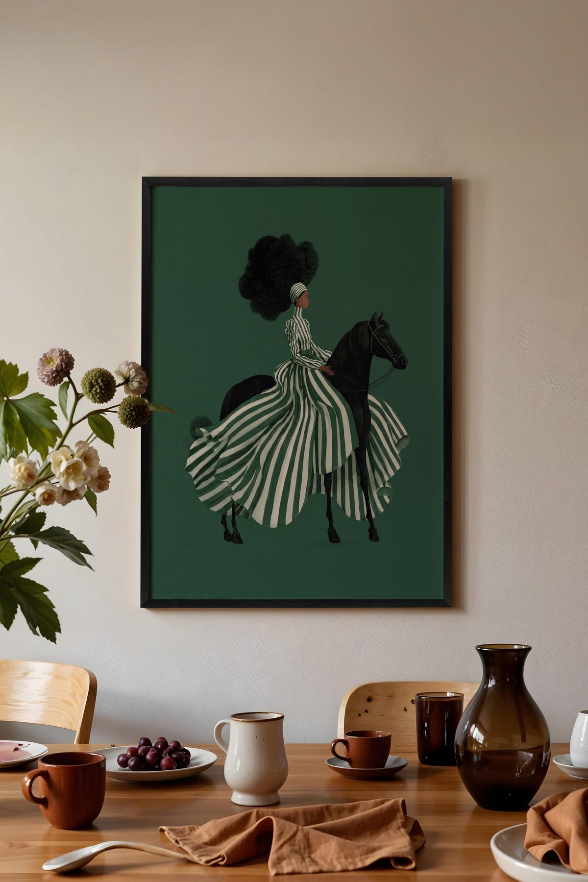 Çizgili Elbiseli Atlı Kadın Poster – Siyah Çerçeveli Tablo