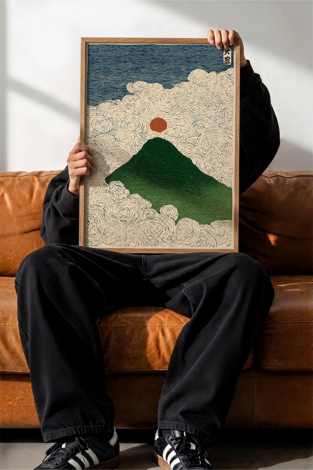 Bulutlar Üzerinde Fuji Dağı Poster – Ahşap Çerçeveli Tablo