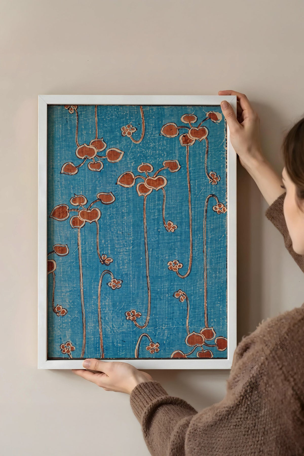 Mavi Zeminde Dallanan Yapraklar Poster – Beyaz Çerçeveli Tablo