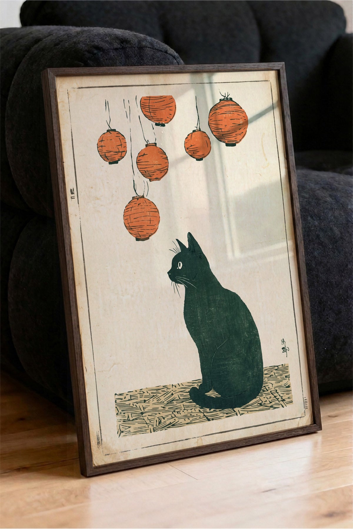Fenerler Altında Kedi Poster – Kahverengi Çerçeveli Tablo