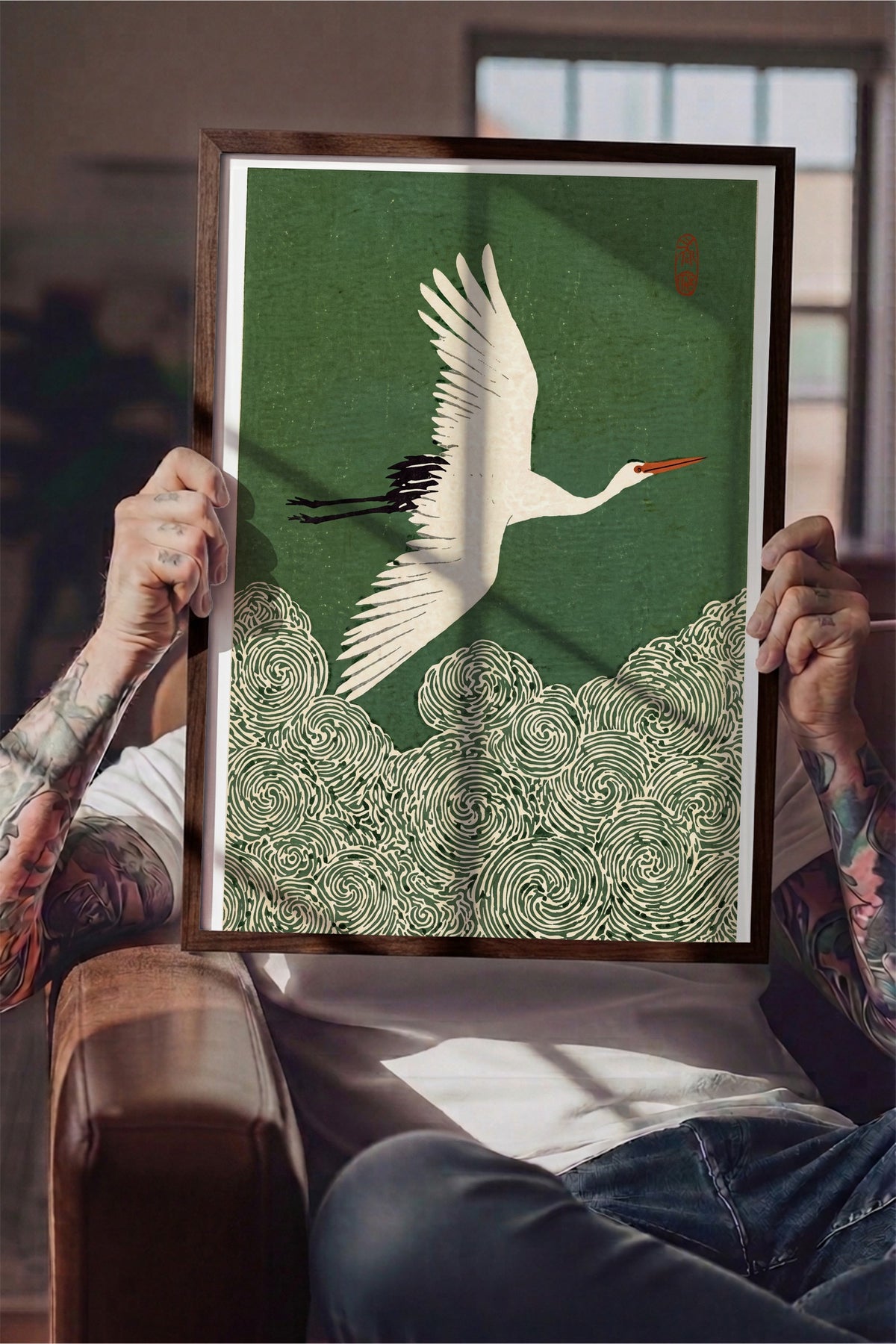 Turnanın Uçuşu Poster – Kahverengi Çerçeveli Tablo