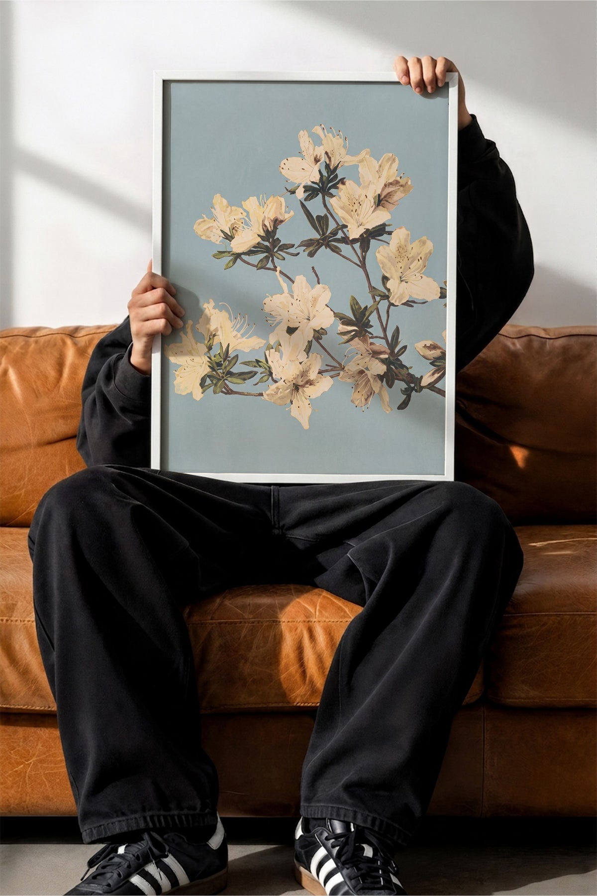 Krem Azalea Dalları Poster – Beyaz Çerçeveli Tablo
