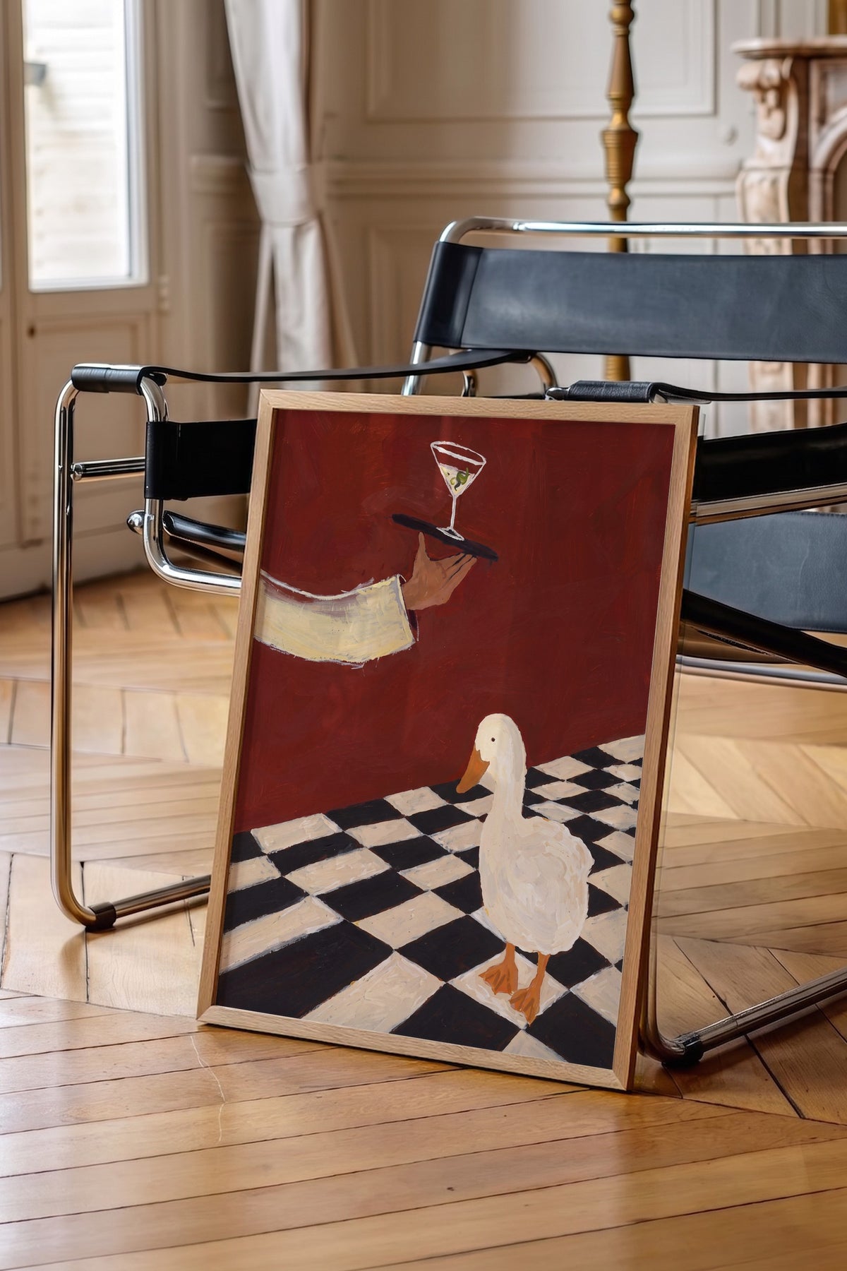 Martini Servisi Yapan Ördek Sahnesi Poster – Ahşap Çerçeveli Tablo