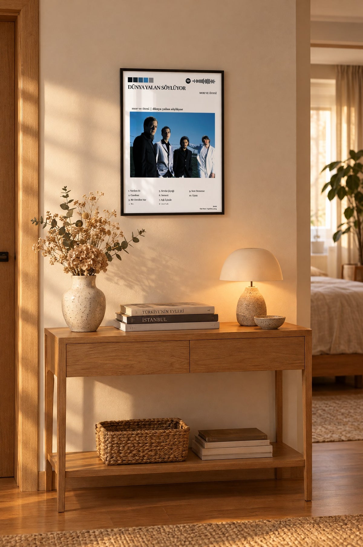 Modern Albüm Kapağı Tablosu – duvarda, Siyah çerçeve