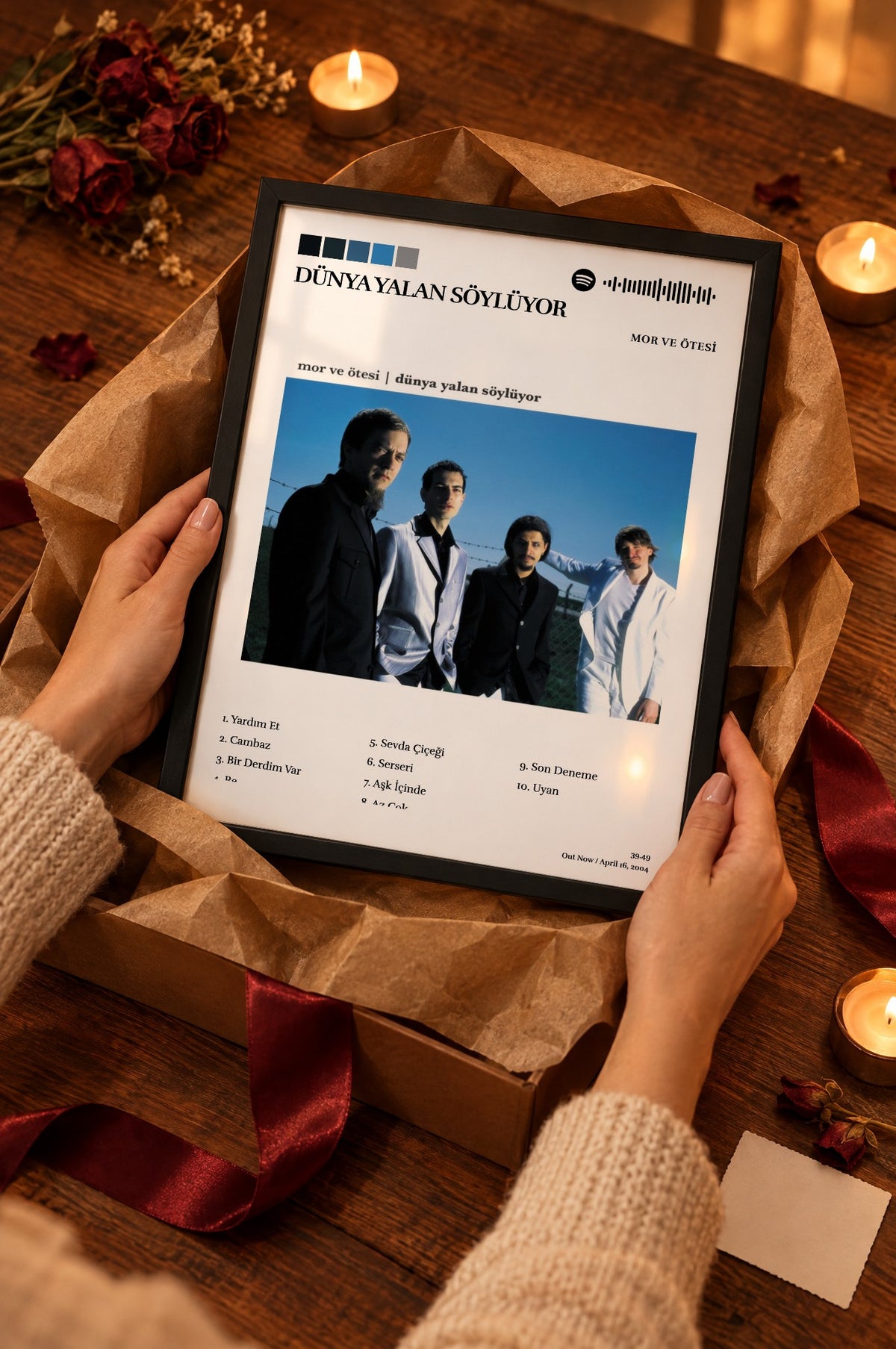 Modern Albüm Kapağı Tablosu – hediye, Siyah çerçeve