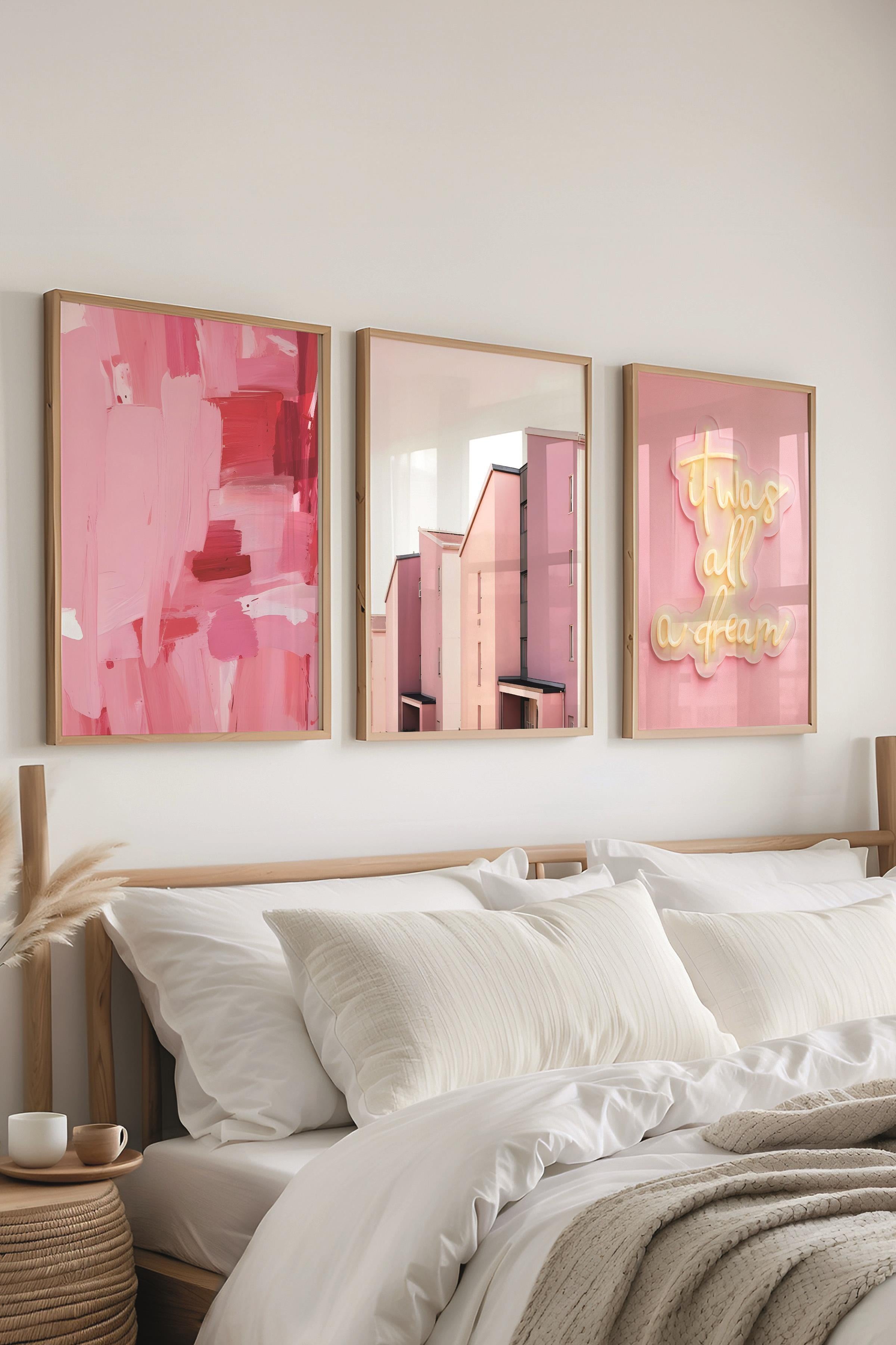 Ahşap Çerçeveli Tablo Seti, Pembe Duvar Tablosu, 3 Adet Poster Seti, No:300748