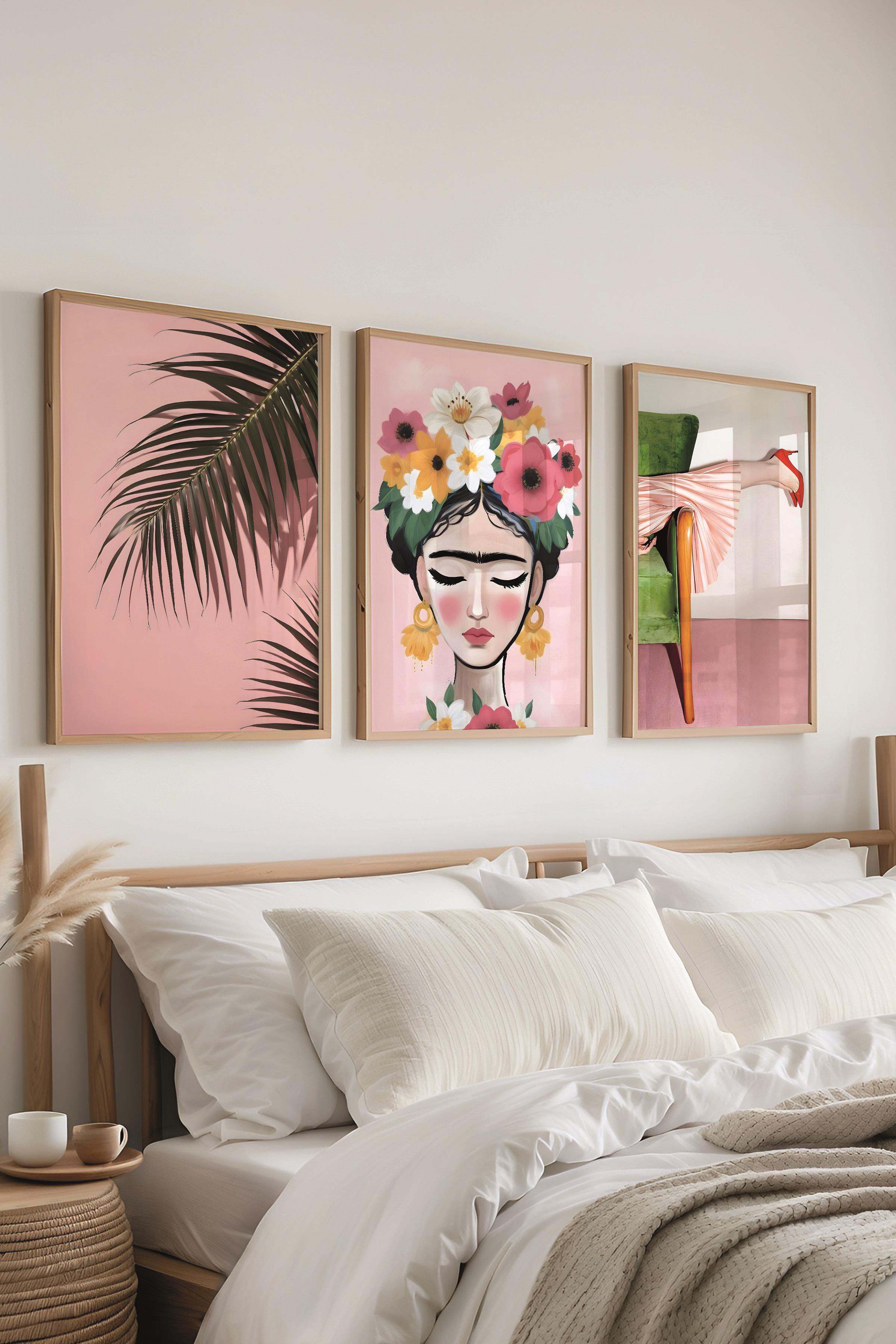 Ahşap Çerçeveli Tablo Seti, Pembe Maximalist Duvar Tablosu, 3 Adet Poster Seti, No:300782