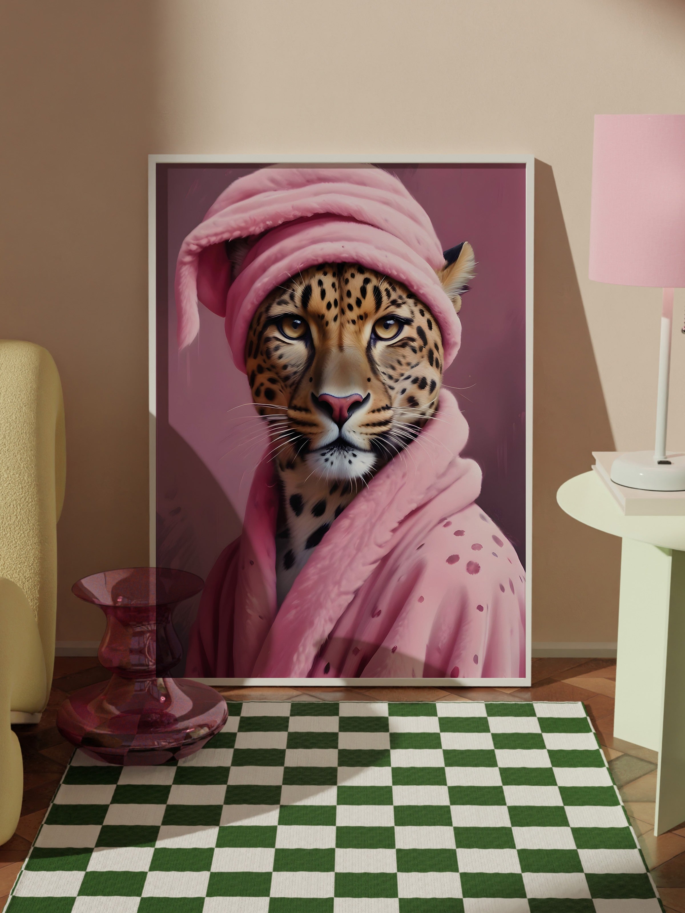 Beyaz Çerçeveli Tablo, Leopard In A Bathrobe, Comfort Serisi Poster ve Duvar Tablosu, NO:108927
