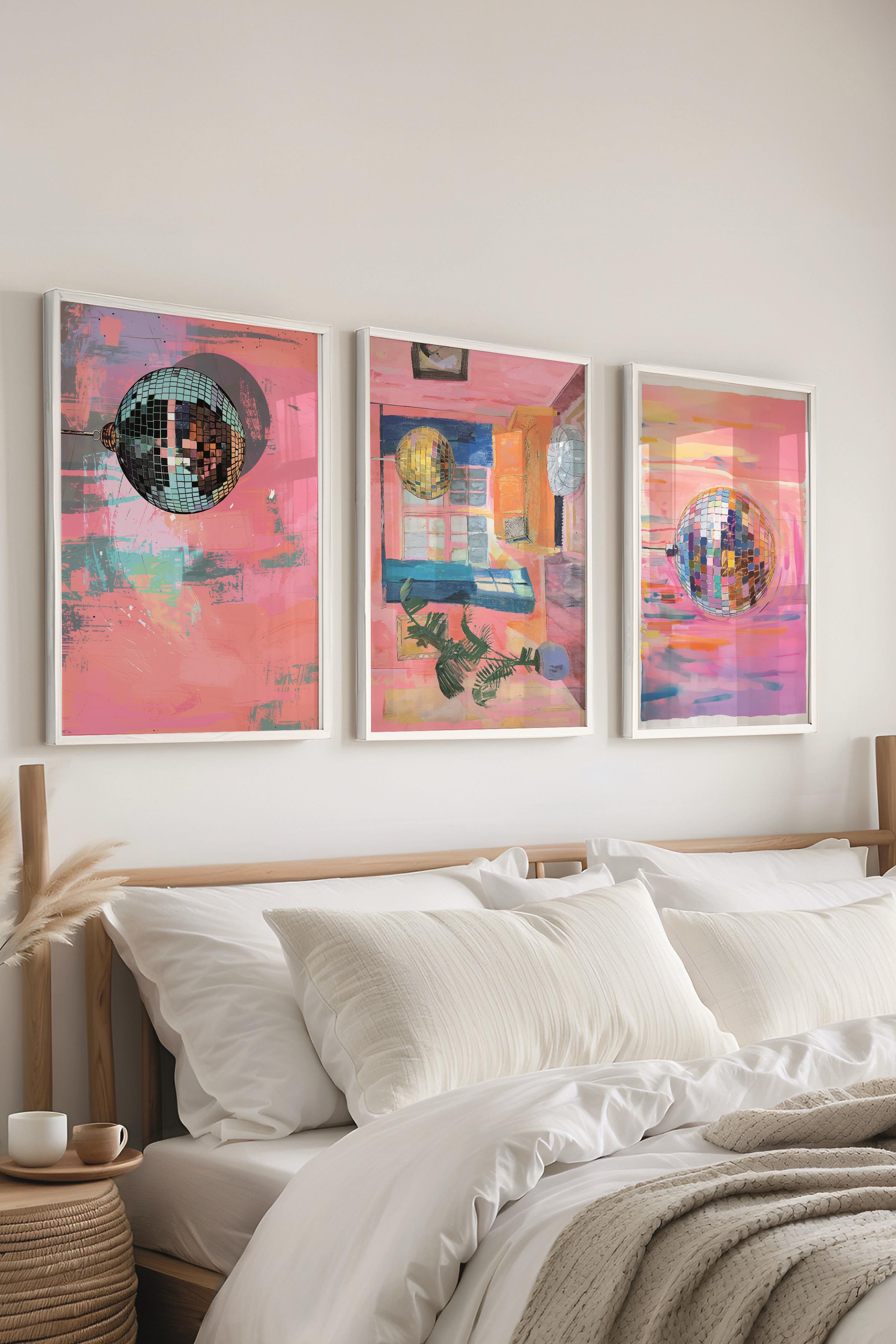 Beyaz Çerçeveli Tablo Seti, Disko Topu Maximalist Duvar Tablosu, 3 Adet Poster Seti, No:300789