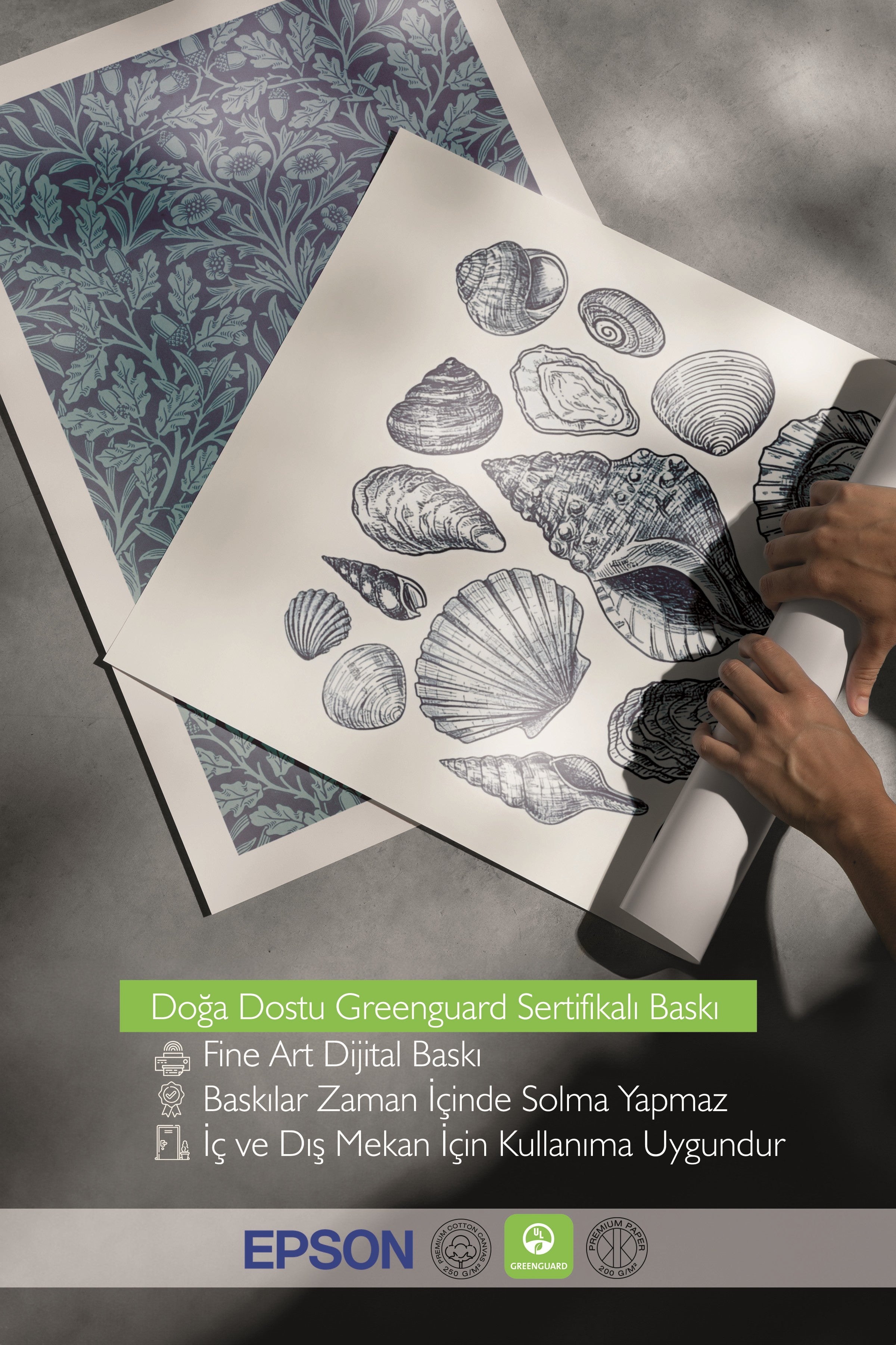 Beyaz Tablo Seti, 3 Adet Beyaz Çerçeveli Poster Chairs on the beach Model No:300876, Duvar Dekoru
