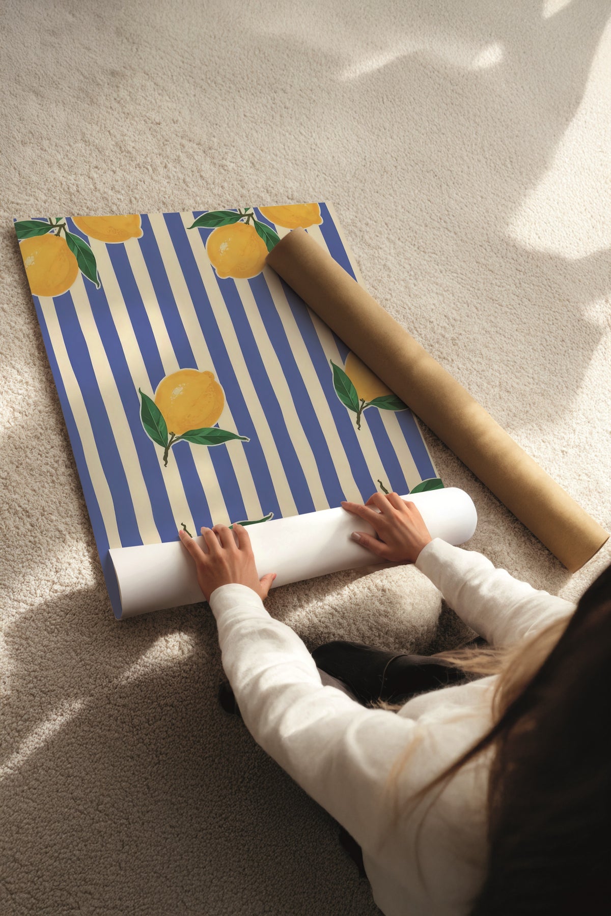 Beyaz Tablo Seti, 3 Adet Beyaz Çerçeveli Poster Yellow Building Model No:300858, Sarı Duvar Dekor