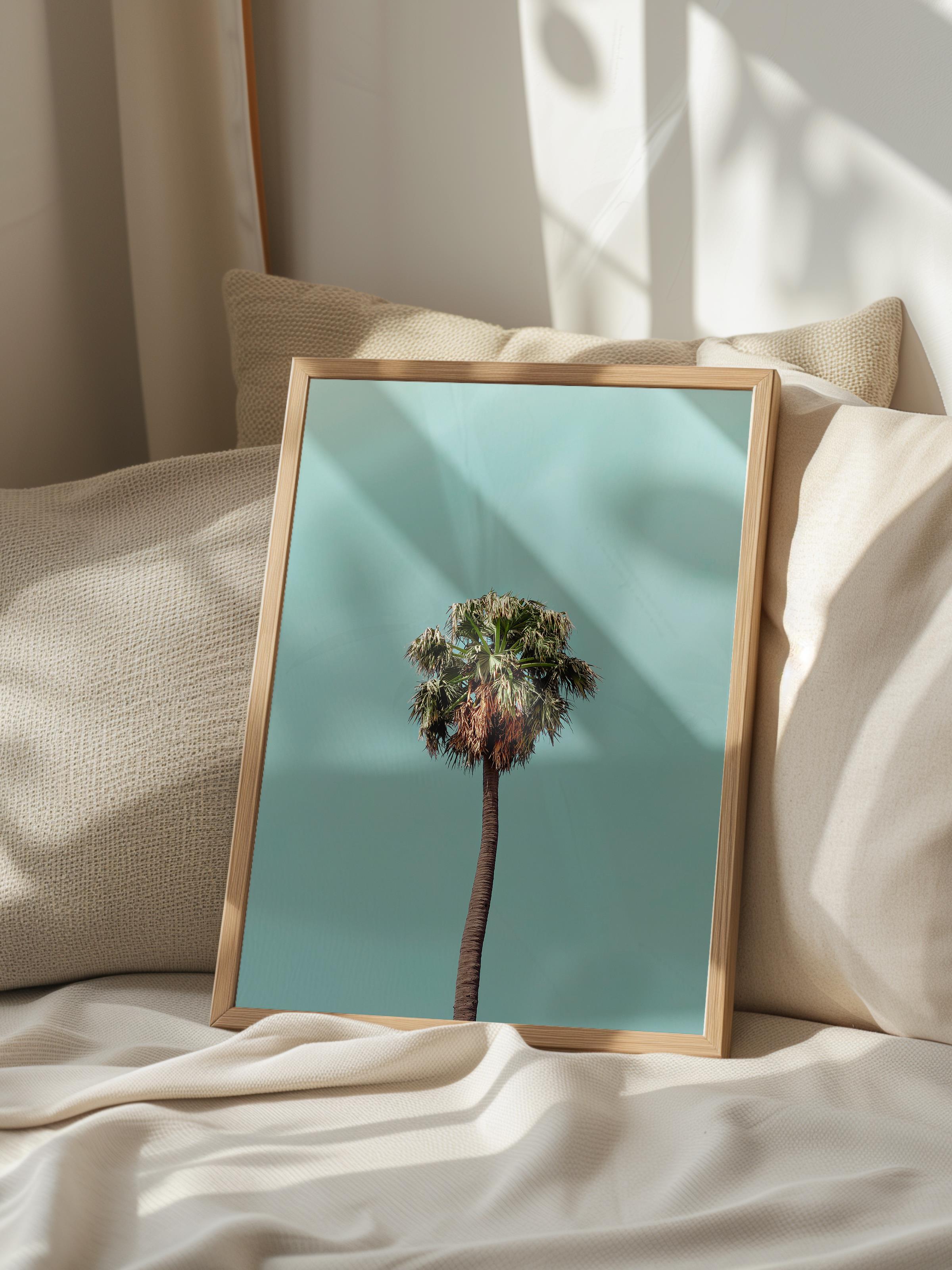 Çerçevesiz Poster, Yaz Temalı Tablo NO:112, Yalnız Palmiye Fotoğrafı, Mavi Poster, Dikey